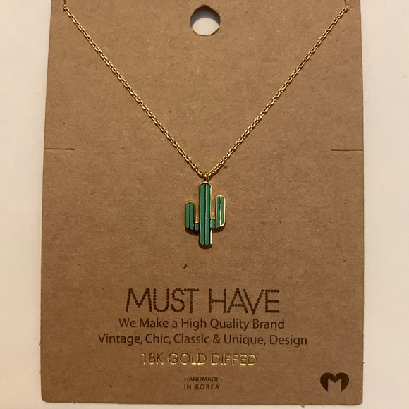 Must Have Jewelry - Cactus Pendant Necklace